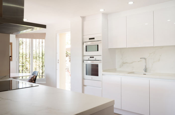 Image No.3-Villa de 4 chambres à vendre à Marbella