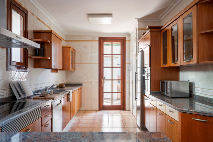 Image No.15-5 Bed Villa for sale