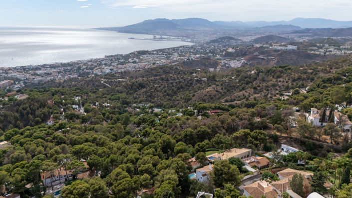 Image No.2-5 Bed Villa for sale