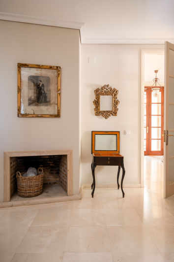 Image No.20-5 Bed Villa for sale