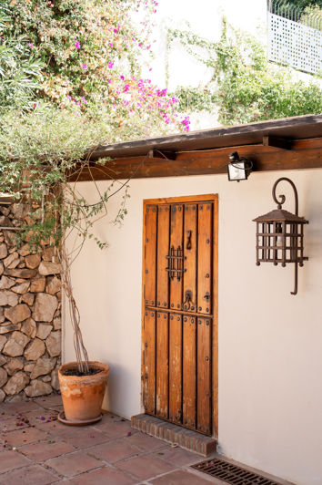 Image No.28-5 Bed Villa for sale