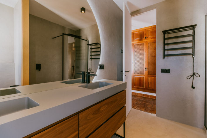 Image No.10-3 Bed Townhouse for sale