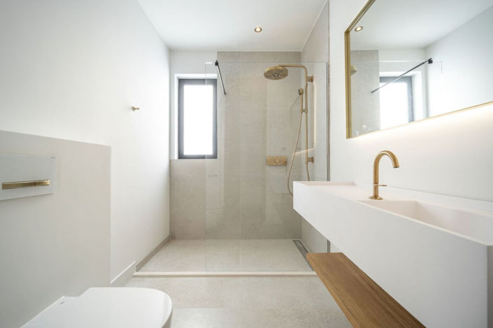 Image No.25-5 Bed Villa for sale