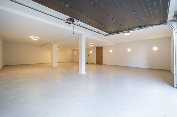 Image No.28-5 Bed Villa for sale