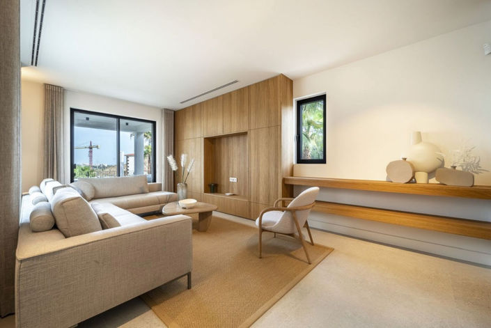 Image No.6-5 Bed Villa for sale