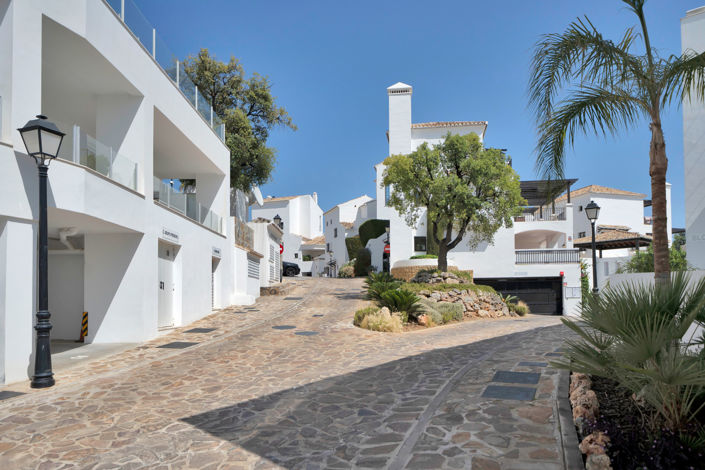 Image No.1-3 Bed Duplex for sale