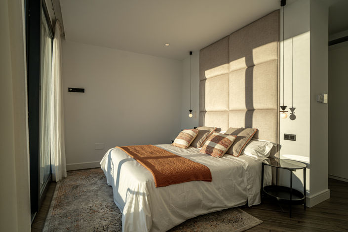 Image No.10-4 Bed Villa for sale