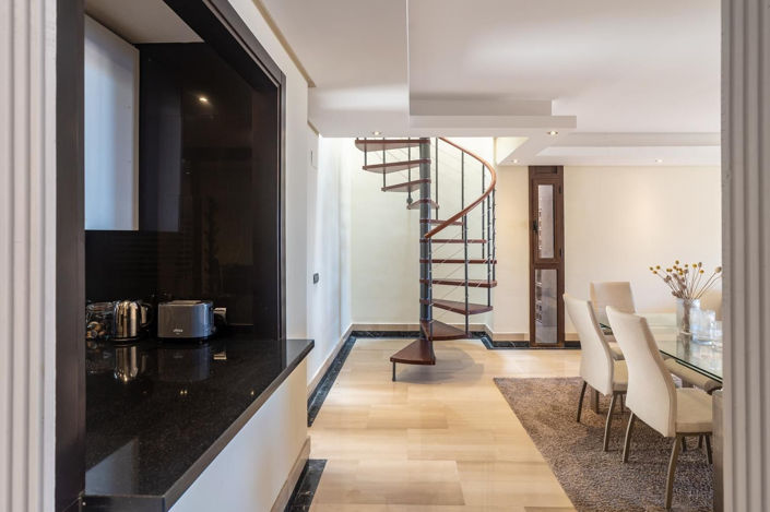 Image No.19-2 Bed Property for sale