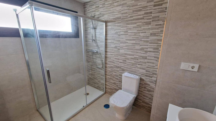 Image No.10-4 Bed Villa for sale