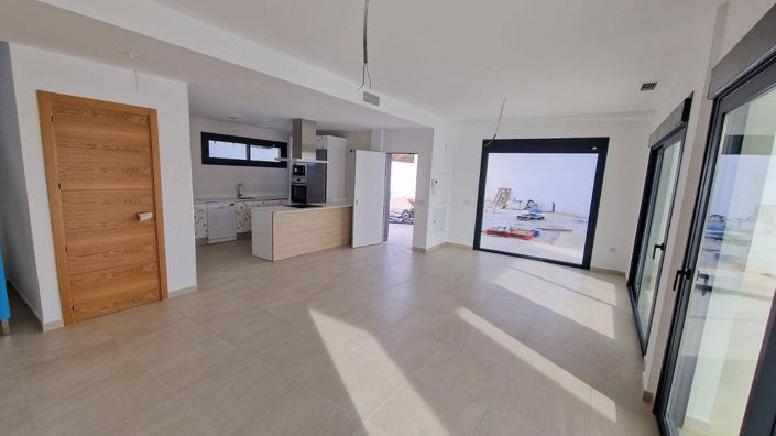 Image No.5-Villa de 4 chambres à vendre à Manilva