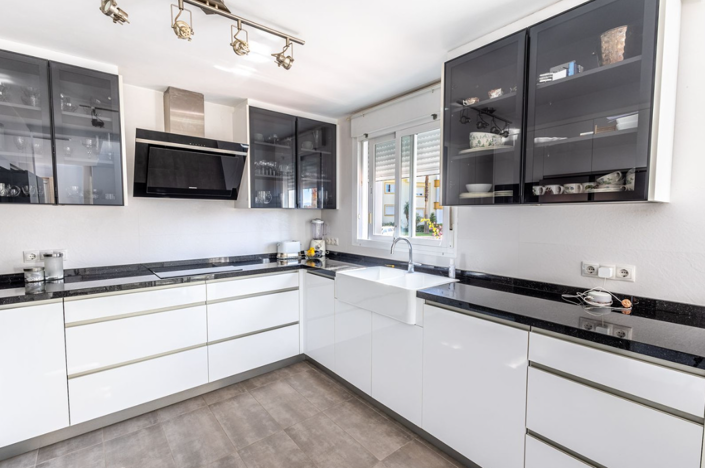 Image No.5-Villa de 3 chambres à vendre à Málaga City