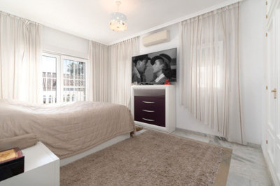 b98le8d7m9k3degpefzhs0lif8u4xzvzhwxtmggyekxx9