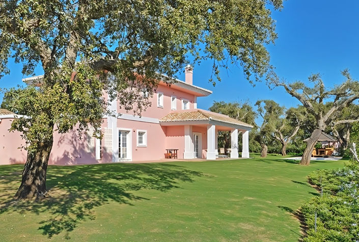 Image No.1-Villa de 4 chambres à vendre à Sotogrande playa