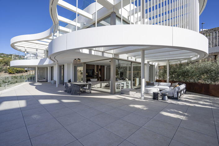 Image No.40-2 Bed Apartment for sale