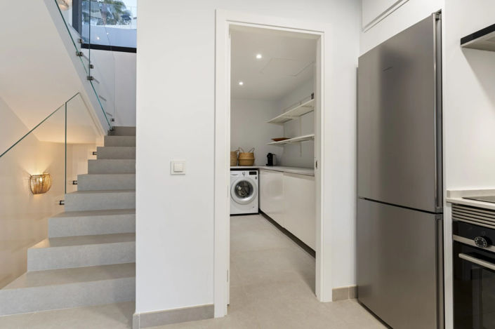 Image No.6-6 Bed Villa for sale