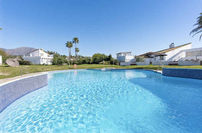 Image No.15-Villa de 2 chambres à vendre à Estepona