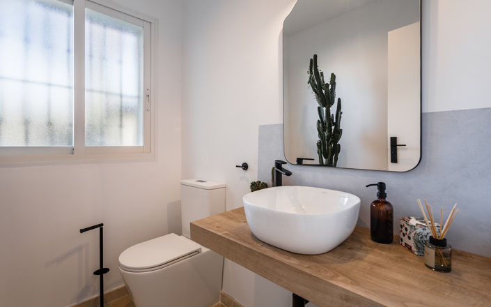 Image No.15-4 Bed Townhouse for sale