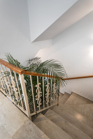 Image No.25-4 Bed Townhouse for sale