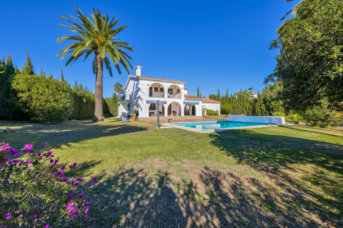 Image No.2-Villa de 5 chambres à vendre à Marbella
