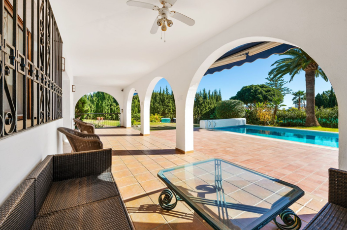 Image No.3-Villa de 5 chambres à vendre à Marbella