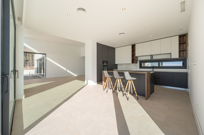 Image No.9-Villa de 4 chambres à vendre à Marbella