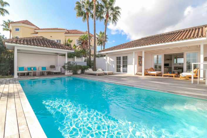 Image No.1-4 Bed Villa for sale