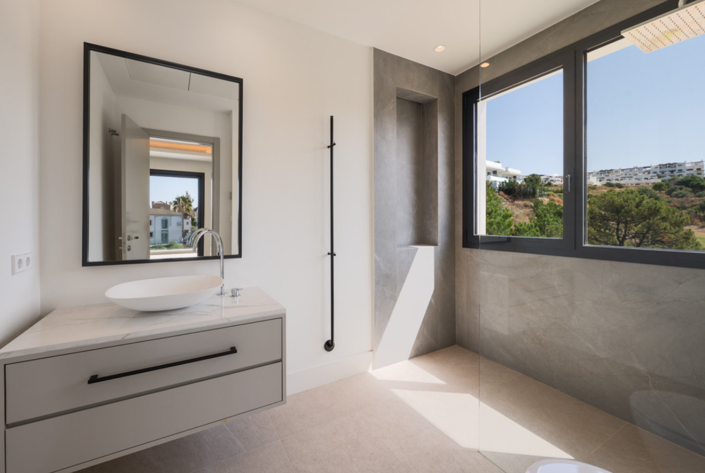 Image No.17-4 Bed Villa for sale