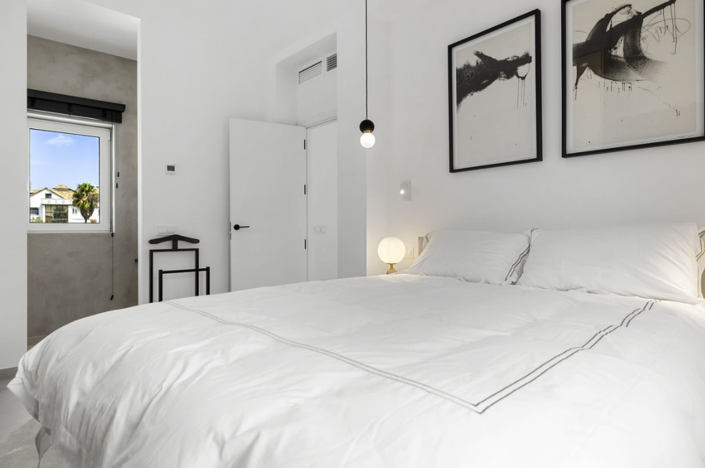 Image No.10-4 Bed Villa for sale