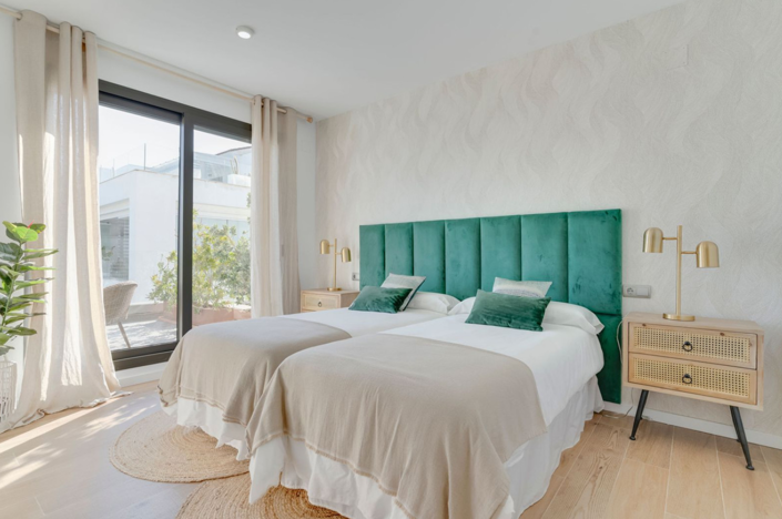 Image No.35-3 Bed Penthouse for sale