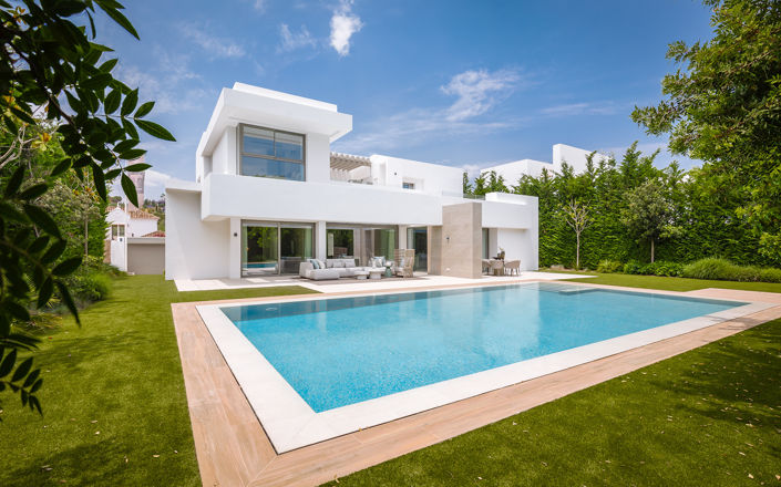 Image No.1-Villa de 5 chambres à vendre à Marbella