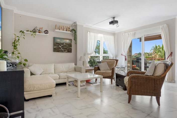 Image No.14-3 Bed Townhouse for sale