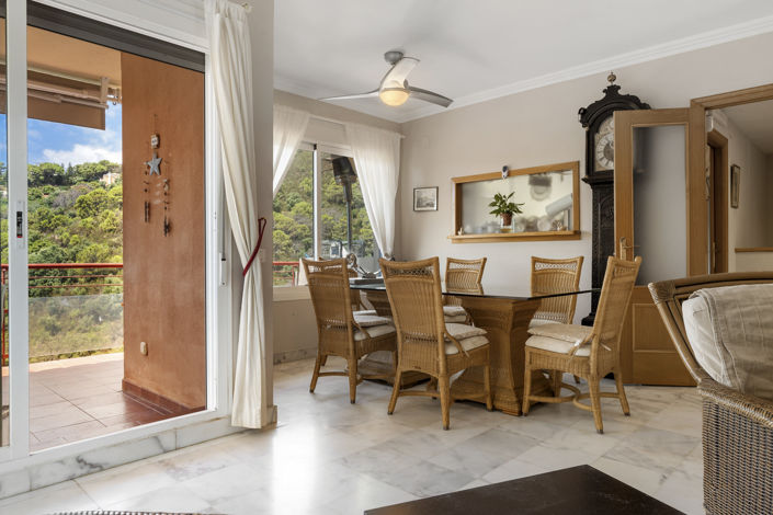 Image No.16-3 Bed Townhouse for sale