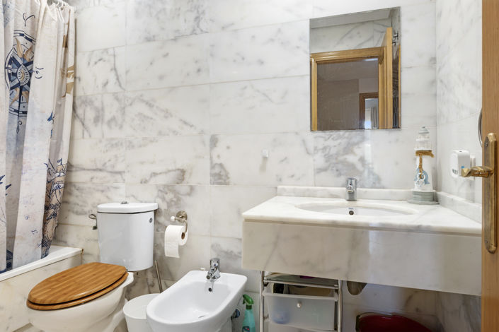 Image No.7-3 Bed Townhouse for sale