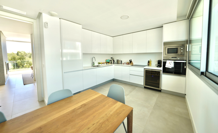 Image No.9-5 Bed Villa for sale