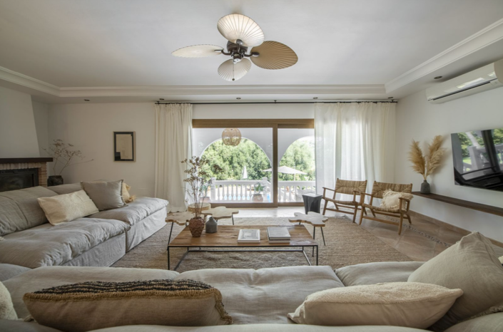 Image No.29-5 Bed Villa for sale