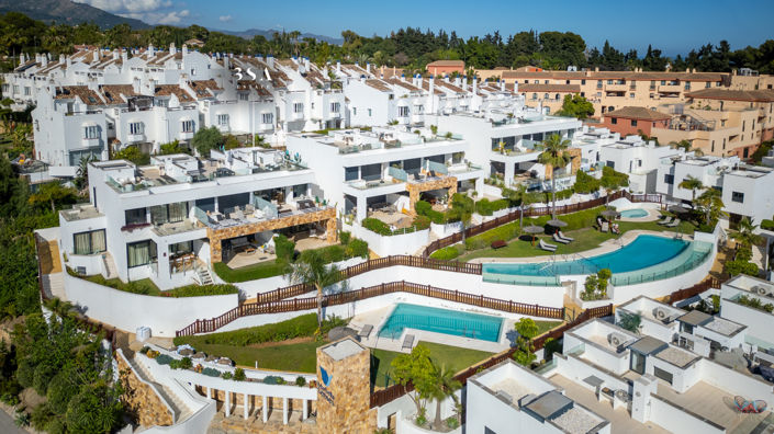 Image No.14-3 Bed Townhouse for sale