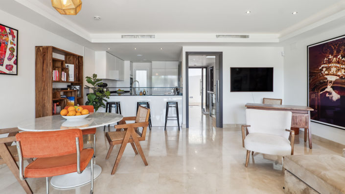 Image No.19-3 Bed Townhouse for sale