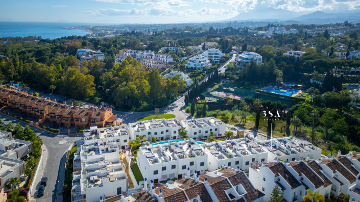 Image No.21-3 Bed Townhouse for sale