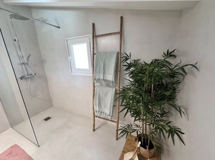 Image No.20-3 Bed Villa for sale