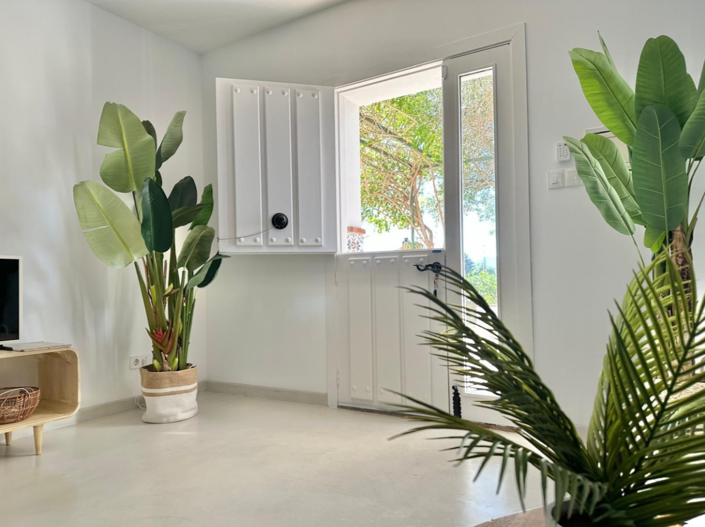 Image No.9-3 Bed Villa for sale