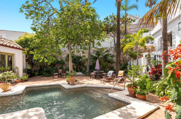 Image No.3-3 Bed Villa for sale