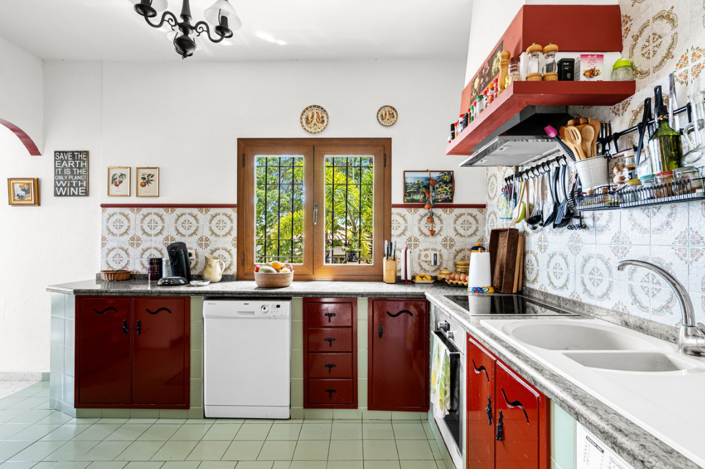 Image No.9-3 Bed Villa for sale