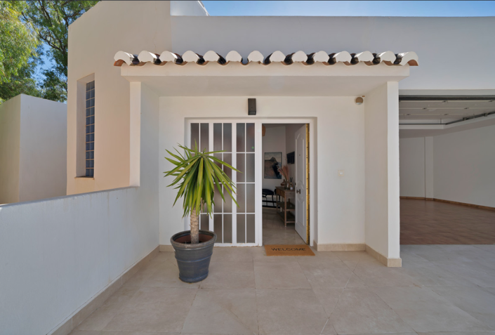 Image No.26-5 Bed Villa for sale