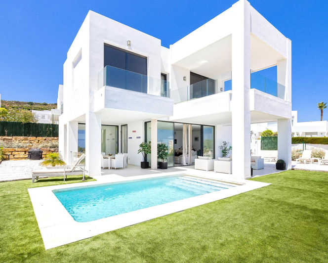 Image No.1-Villa de 4 chambres à vendre à Marbella