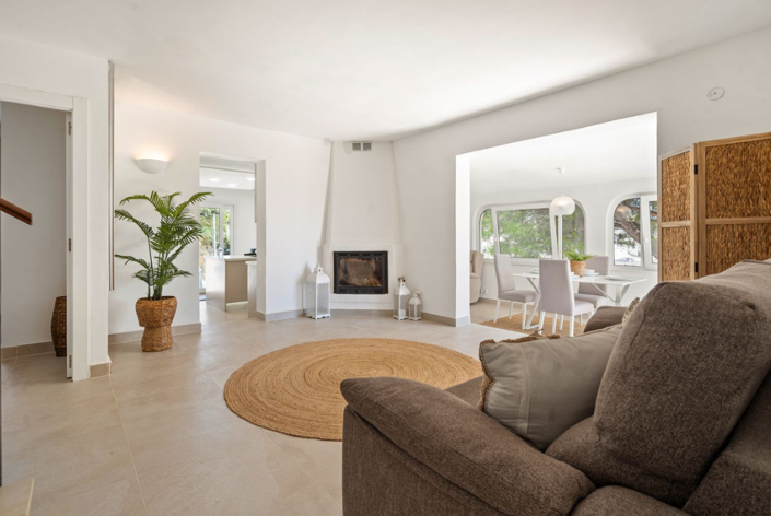 Image No.3-Villa de 3 chambres à vendre à Fuengirola