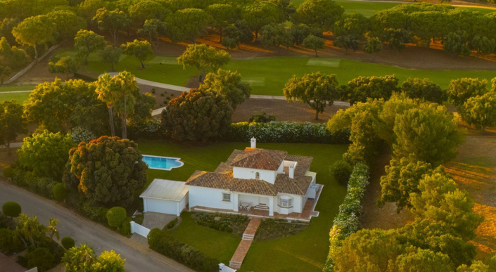 Image No.1-3 Bed Villa for sale