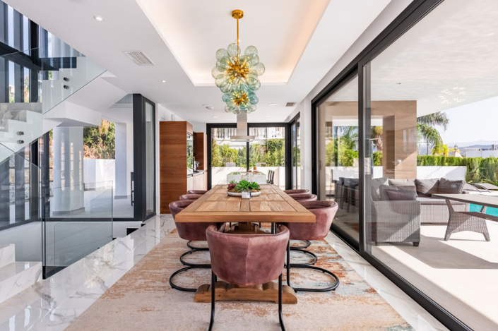 Image No.12-3 Bed Villa for sale