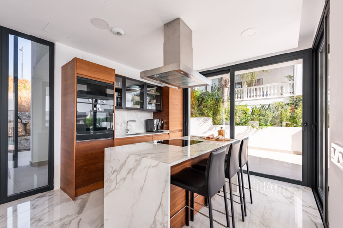 Image No.5-3 Bed Villa for sale