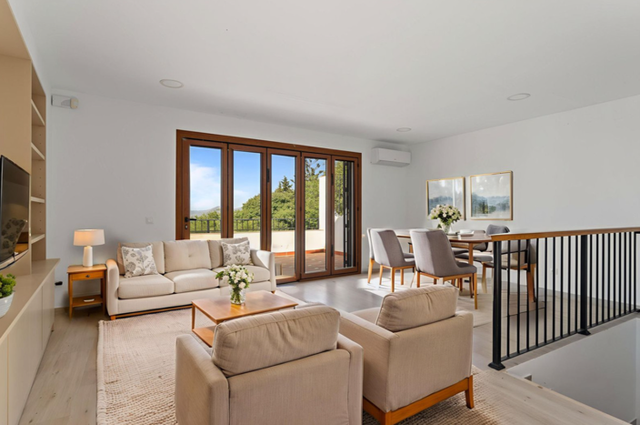 Image No.20-7 Bed Villa for sale