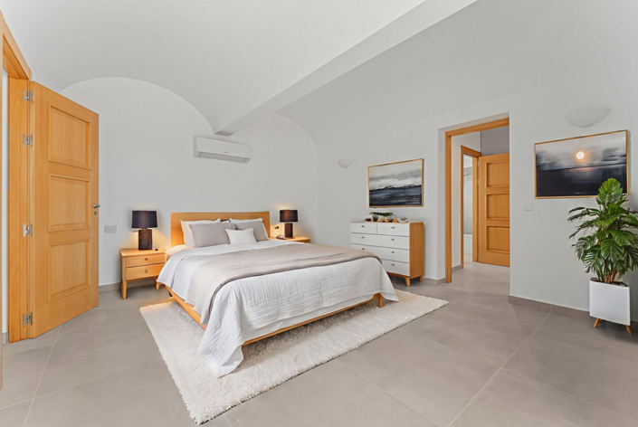 Image No.38-7 Bed Villa for sale